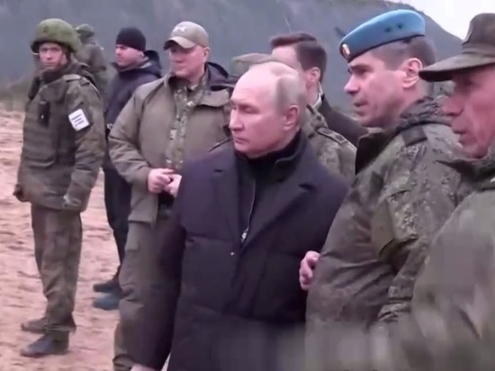 Путин пообщался с мобилизованным на полигоне в Рязани
