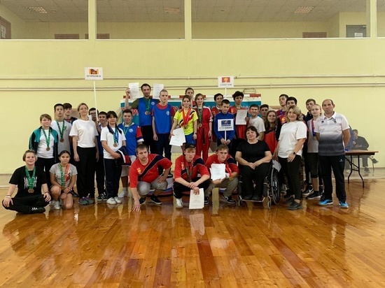 Чемпионат и Первенство Московской области по бадминтону прошли в Серпухове