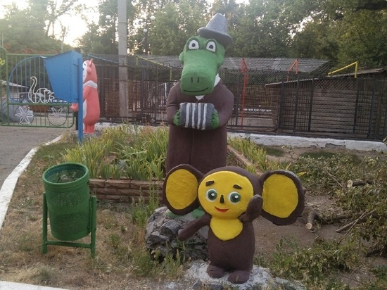 В докучаевский зоопарк прибыла помощь из Москвы