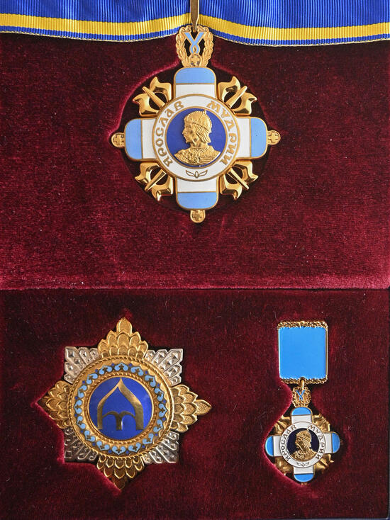 Зеленский наградил  спикеров парламентов стран-партнеров Украины