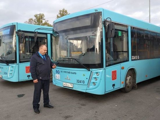 Какие новые технологии применяют для обучения водителей общественного транспорта в Петербурге