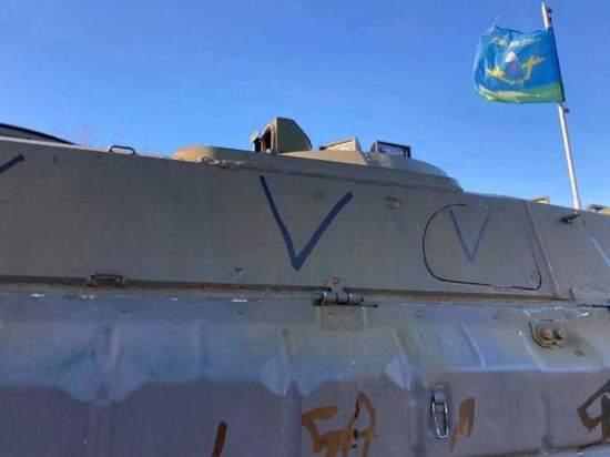 Мончегорские вандалы испортили боевую машину пехоты