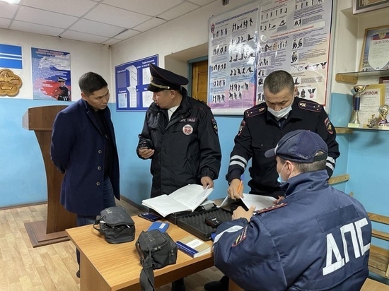 В Кызыле общественники и журналисты провели «сутки в дежурной части»