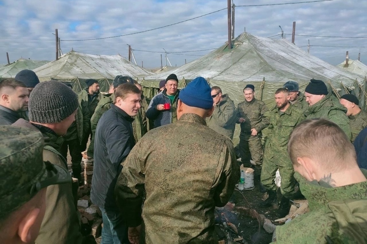 Видео омск. Мобилизованные из Хакасии в Омске. Омский полигон военный. Алабино Войсковая часть. Елань палаточный лагерь.