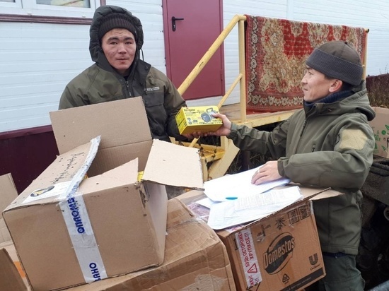 Больше 20 семей коренных северян в Шурышкарском районе получили светильники и аптечки