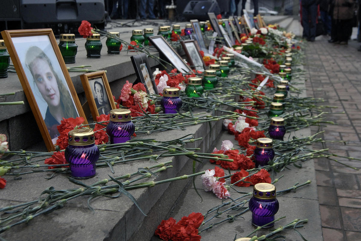Число погибших на дубровке в москве. Норд-ОСТ теракт на Дубровке. Теракт на Дубровке Норд ОСТ 2002.