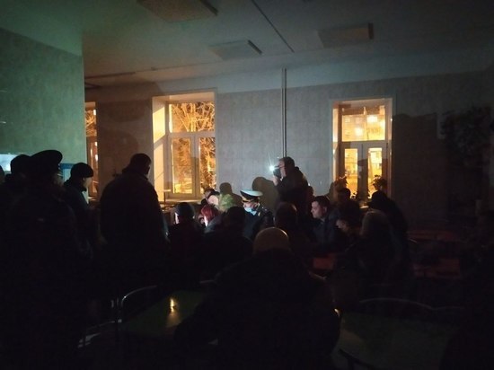 150 домов остались без света на месте падения самолёта в Иркутске