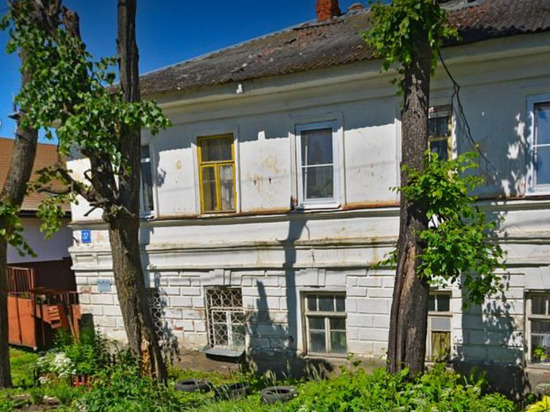 Прокуратура начала проверку из-за разрушения дома XIX века в Великом Новгороде