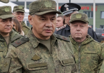 Министр обороны России Сергей Шойгу провел сегодня телефонные переговоры уже с третьим своим зарубежным коллегой