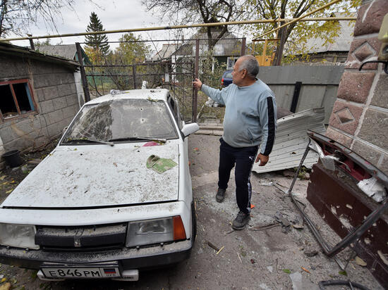 В Донецк показали последствия обстрела Кировского района