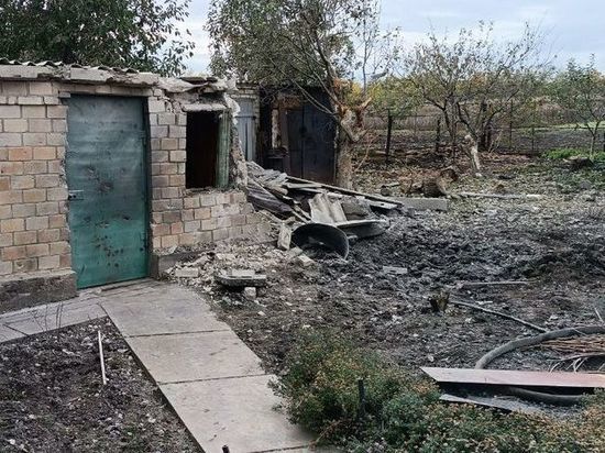 Снаряд разорвался во дворе частного дома в Горловке