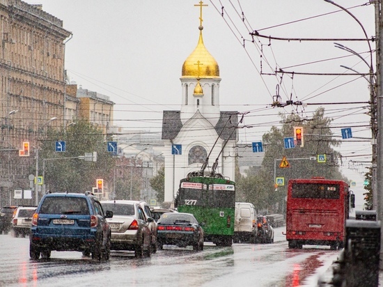 Цены на такси взлетели в два раза утром 24 октября в Новосибирске