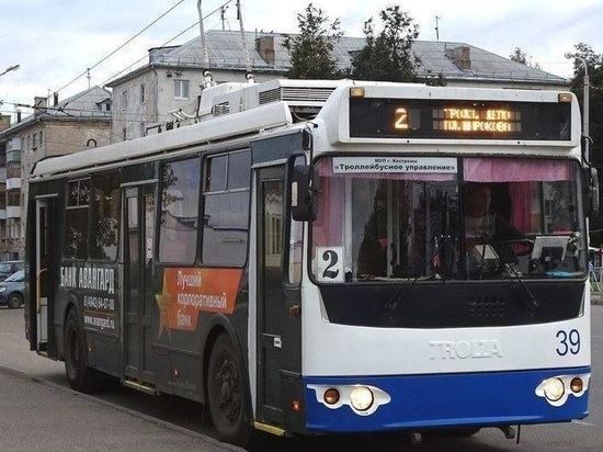 В Костроме из-за повреждения силового кабеля остановились троллейбусы