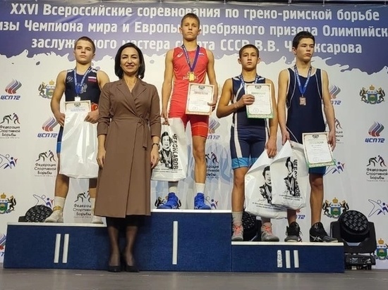 Иван Козлов из Марий Эл получил золото на Всероссийских соревнованиях по греко-римской борьбе