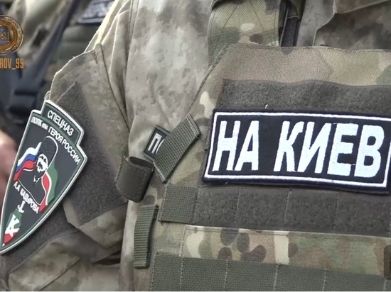 Депутат Делимханов побывал в расположении батальона «Запад-АХМАТ» в Донбассе