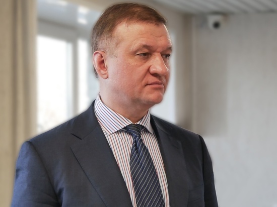 Депутат Госдумы от НСО Дмитрий Савельев осудил слова Красовского об украинских детях