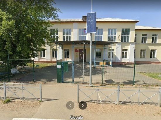 Свердловских школьников отпустили на каникулы из-за «телефонных минирований»