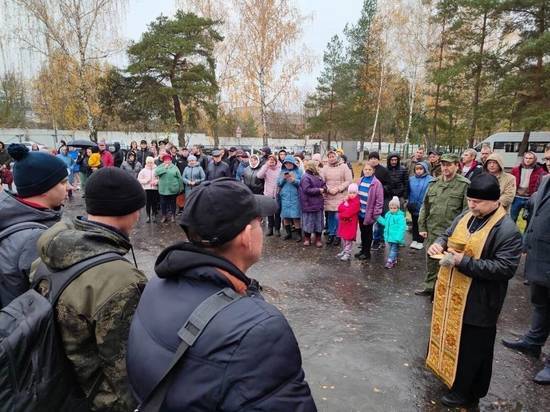 На Брянщине проводили очередные группы мобилизованных