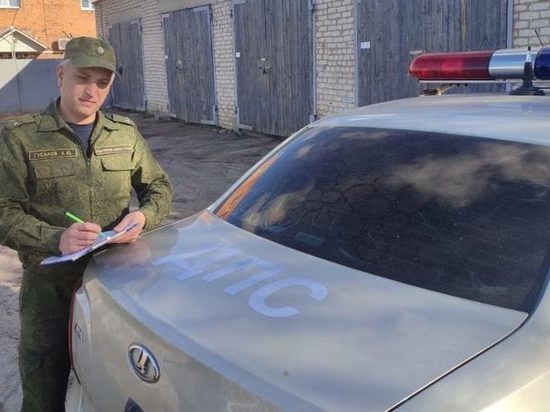 В брянском Севске сотрудник ГИБДД погорел на серии взяток