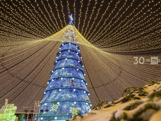 Новогодняя елка на площади у Чаши обойдется бюджету Казани в 13 млн рублей