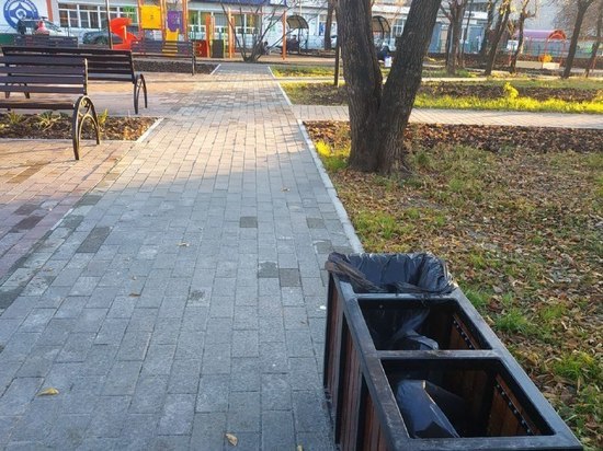 Буквально на глазах изумленной публики преобразился парк на улице Рокоссовского