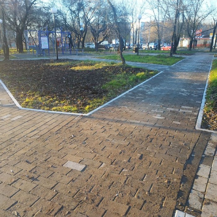 Парк в Хабаровске стал нарядным как маршал после Победы