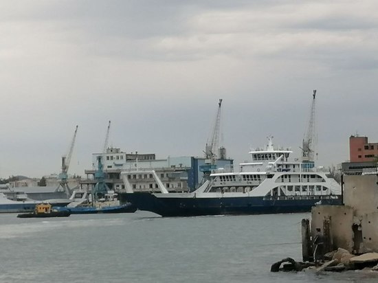 Минтранс Крыма: очереди на паром с крымской стороны нет