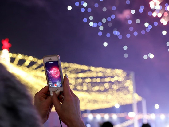 А также на фейерверки к Новому году