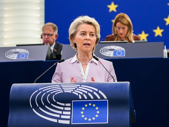 Глава Еврокомиссии: ЕС готов ежемесячно выделять Украине 1,5 млрд евро