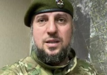 Глава Чеченской Республики Рамзан Кадыров в Telegram обратился  к единоверцам и призвал их встать «в очереди в военкоматы», чтобы идти сражаться с врагом