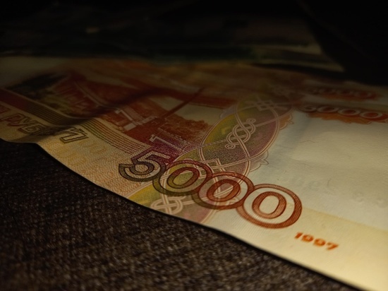 Минимальная зарплата в ЛНР выросла на 5000 рублей