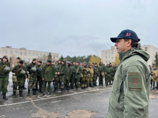 Клычков: орловские чиновники тратят 25% дохода на помощь бойцам в зоне СВО