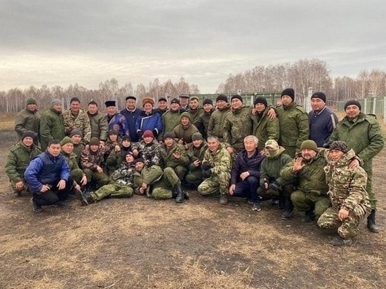 Иркутские шаманы приехали к мобилизованным землякам в Кузбасс
