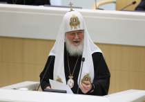 Дмитрий Песков прокомментировал предложения патриарха Кирилла включить в стратегию нацбезопасности такие понятия как «вера», «жертвенность» и «любовь к отечеству»