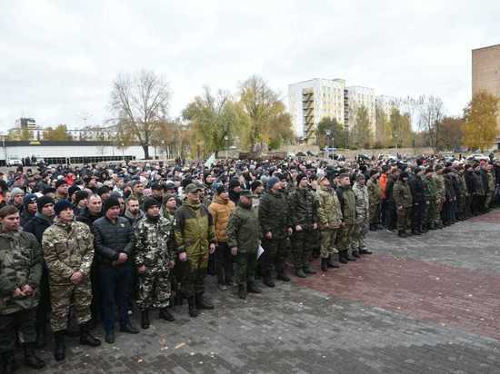 Три автобуса с резервистами отправились из Челнов в Казань