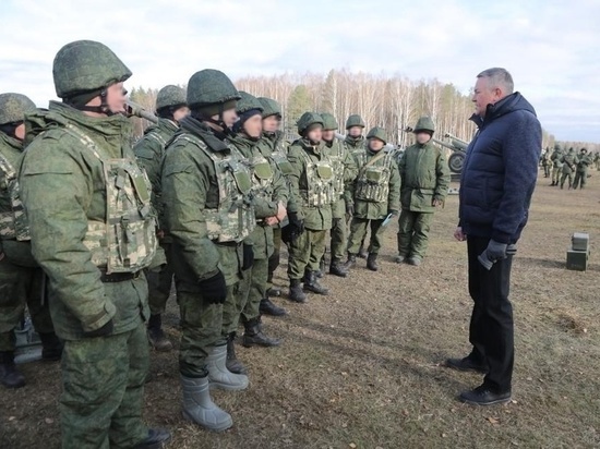 Олег Кувшинников встретился с мобилизованными вологжанами на учебном полигоне в Костромской области