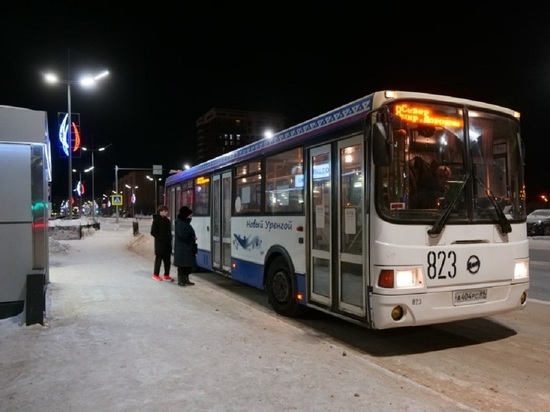 Школьников и студентов в Новом Уренгое автобусы будут возить бесплатно с ноября
