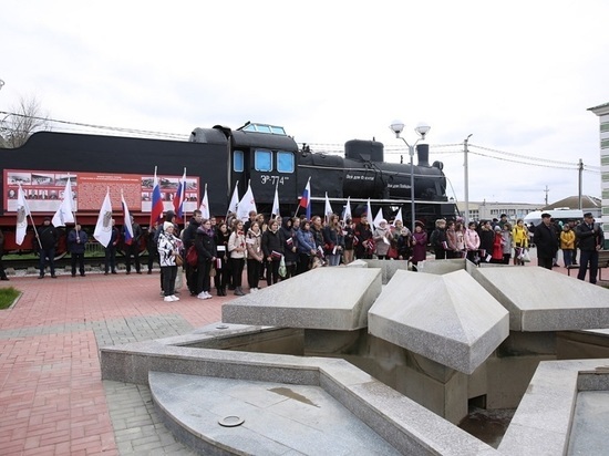 На станции Петров Вал прошел митинг в честь 80-летия Волжской рокады