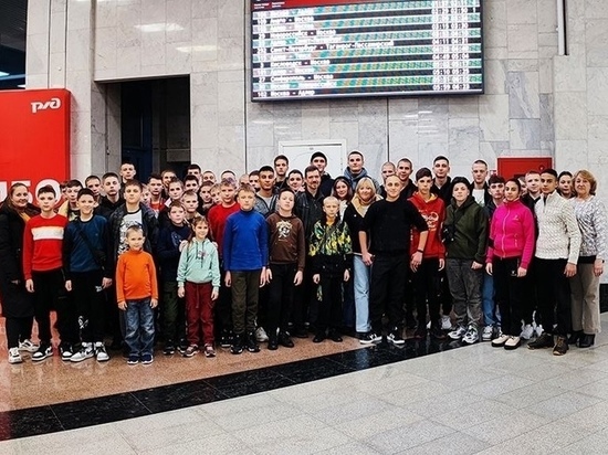 В Новосибирск на учебу приедут 65 воспитанников Кадетского корпуса из Донецка