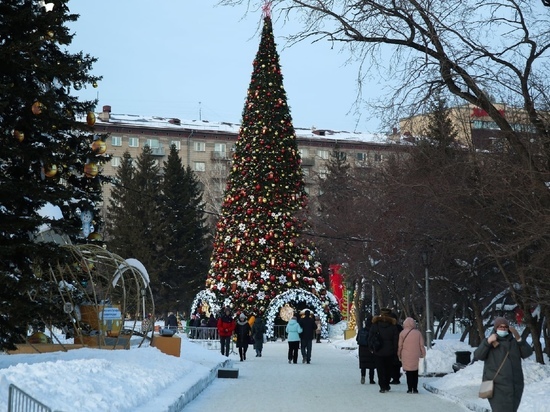 Новогоднее оформление на улице Ленина завершат в Новосибирске к 1 декабря