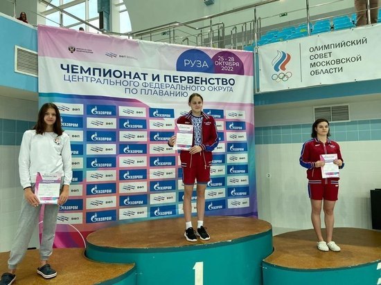Липецкие пловцы завоевали медали на чемпионате и первенстве ЦФО