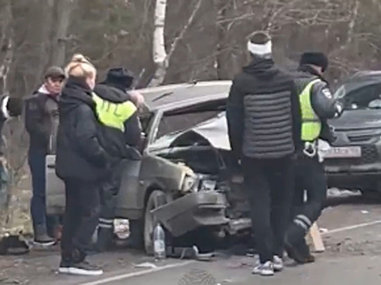 Серьезная авария произошла на 1-м Мочищенском шоссе в Новосибирске