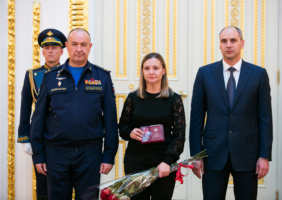 Экипажу упавшего в Рязани Ил-76 вручили государственные награды