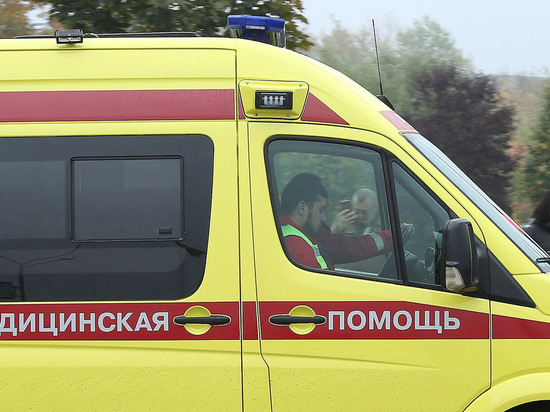 Мужчине отрезало поездом руку в Немчиновке