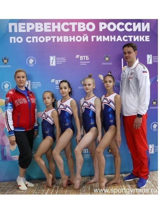Уверенный дебют смоленских гимнасток на первенстве России