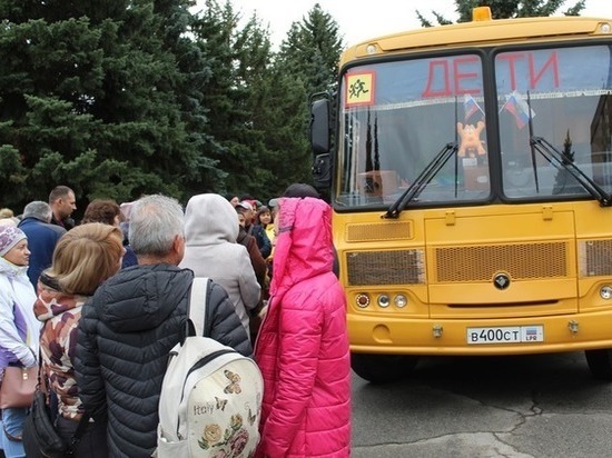 Дети из ЛНР оправились на отдых в Алтайский край