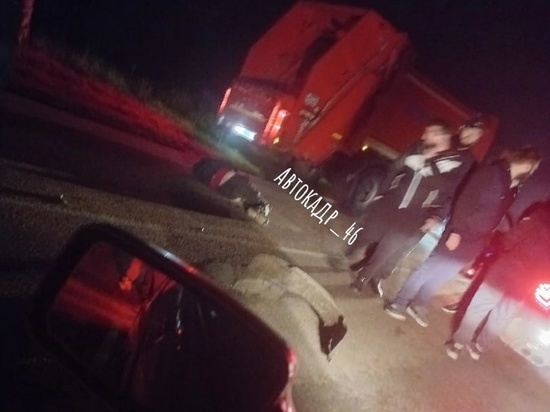 На трассе под Курском неустановленный автомобилист насмерть сбил пешехода и скрылся с места ДТП