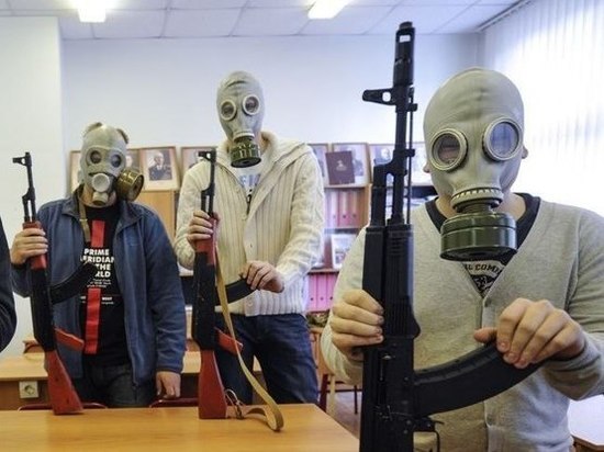 Школьников в ДНР научат обращаться с автоматом и гранатой