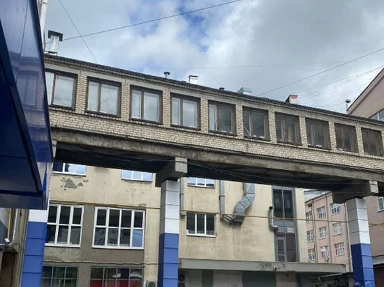 Переход между зданиями выставили на аукцион в Екатеринбурге