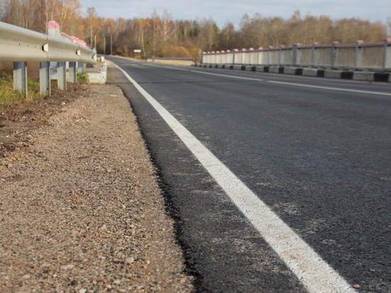 Больше 13 километров трассы отремонтировали в Палкинском районе